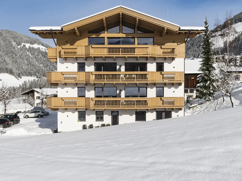 Familienorientiertes Ferienhaus mit Garten | Bergblick | Perfekt für die Arbeit von Zuhause - Image 1