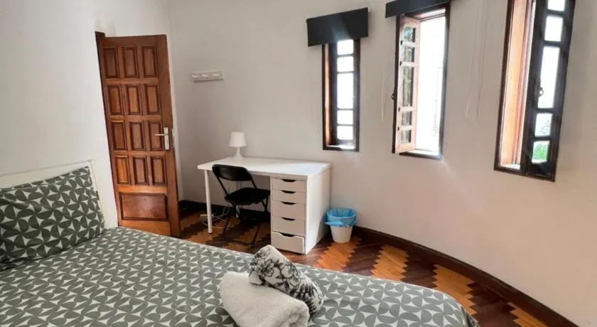 Asprela Guest House - Image 1