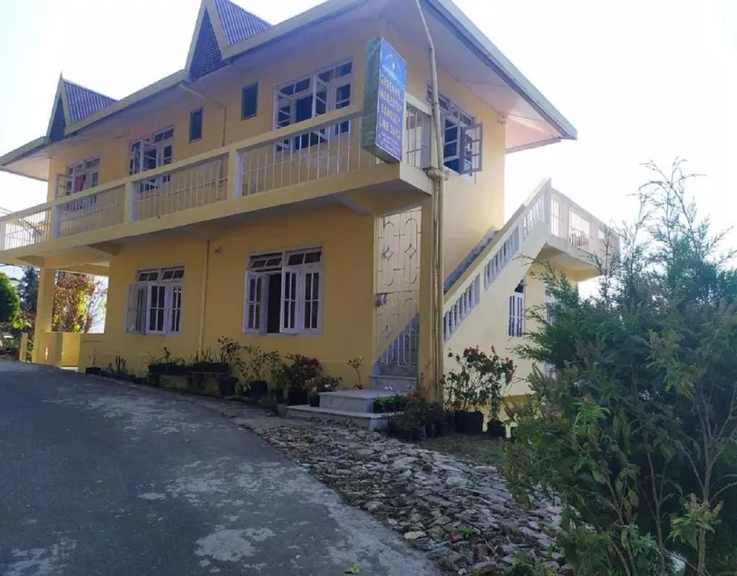 StayApart Green Hills Sangsay Homestay Kalimpong - Image 1