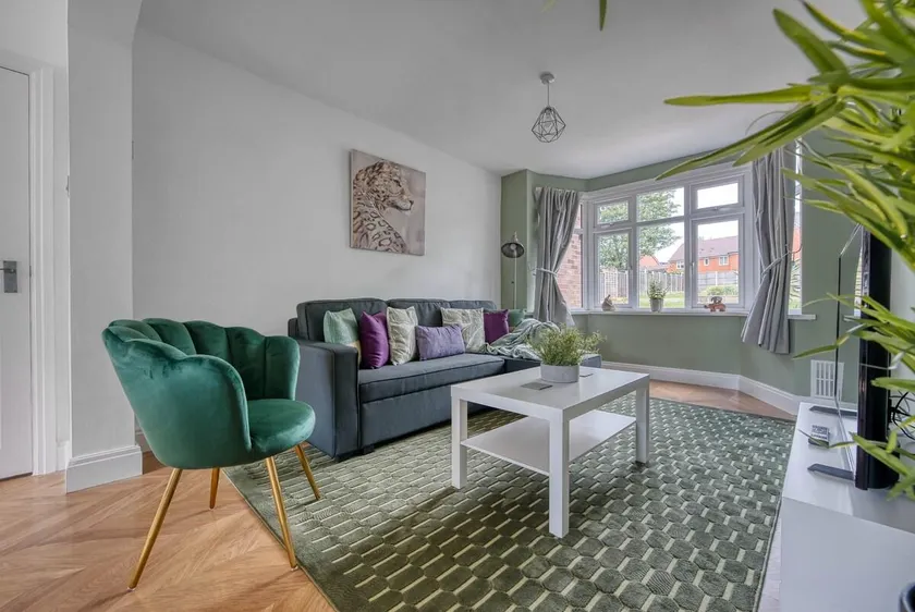 The Moseley House 4BR with Free Parking - Image 1