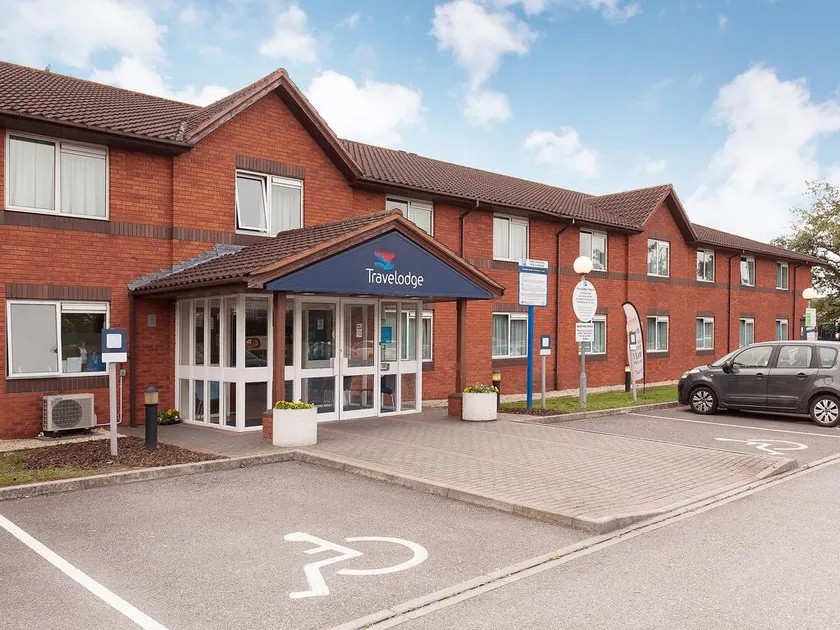 Travelodge Newbury Chieveley M4 - Image 1