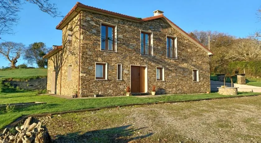 Casa Busto - Image 1