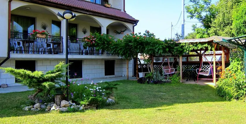 Hotel Perla - Image 1