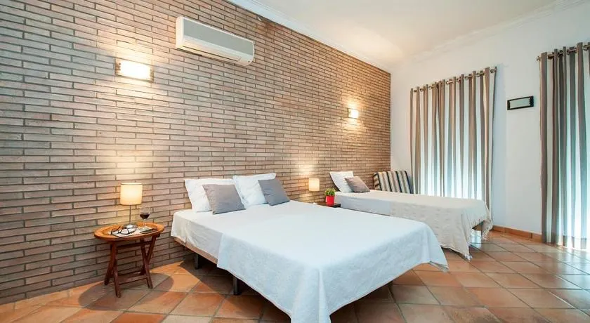 Turismo Guadiana - Casas - Image 1