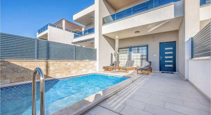 4 Bedroom Awesome Home In Srima - Image 1