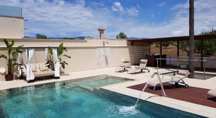 Villa Rainbow Home Mallorca - Image 1