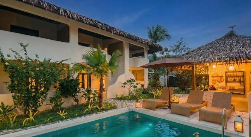 Parrots Boutique Resort - Image 1