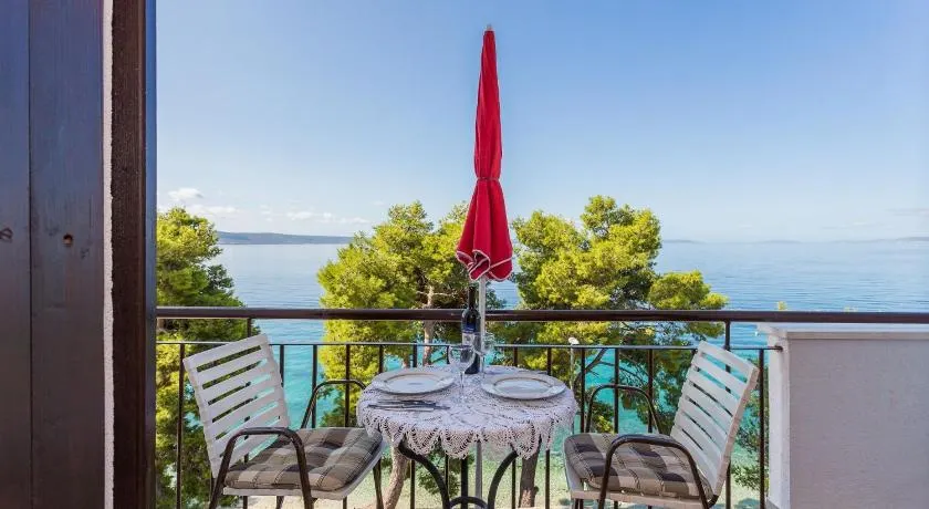 Apartment Verica - Image 1