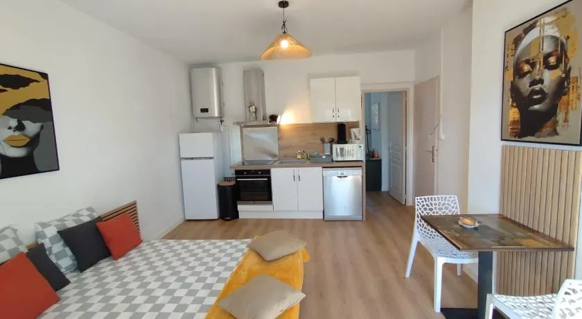 Appart T2 wifi Tv Balcon Jardin Parking - Image 1
