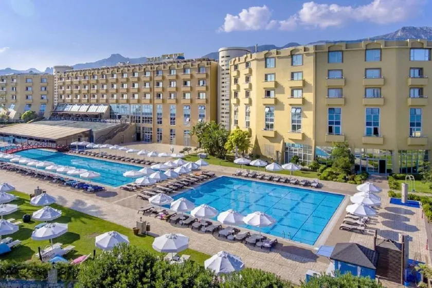 Merit Park Hotel Casino & SPA - Image 1