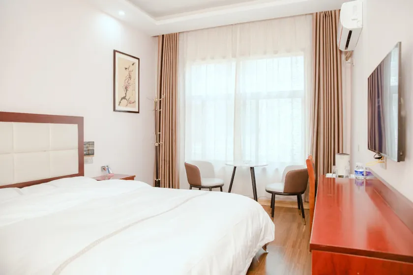 Enjoy Youth Theme Hotel - Image 1