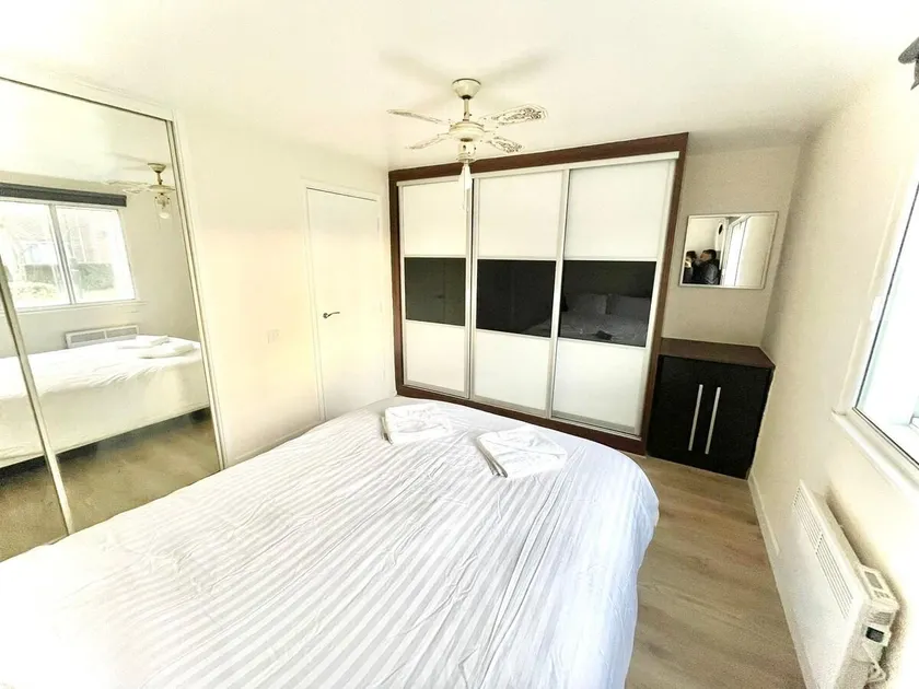 Ground Floor flat Nr. Heathrow with Free Parking - Image 1
