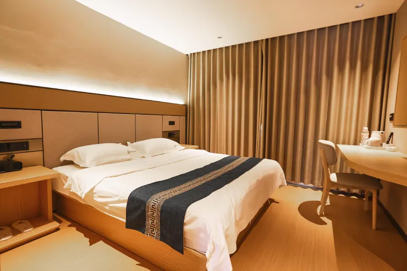 Ranju Hotel (Qingyuan Chaoyang South Street Branch) - Image 1