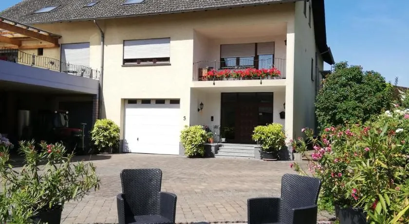 Wein-und Gästehaus Alfons Bollig - Image 1