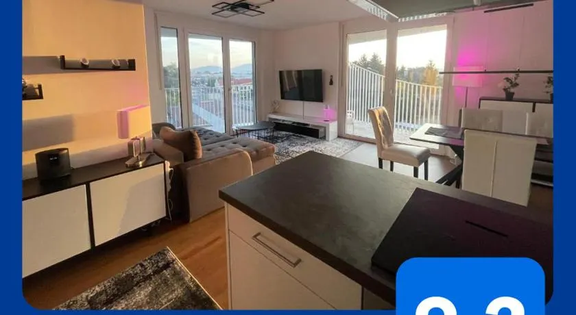 Luxusapartment mit 40 qm Terrasse, E-Parkplatz und Parkplatz - Image 1
