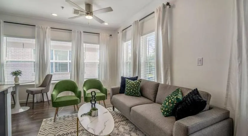 Serenity Studios - Near Med Center & Museum District - Image 1