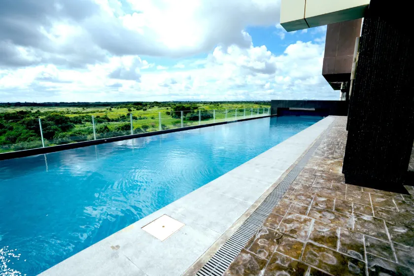Elijah Hotel Dasmarinas City Cavite - Image 1