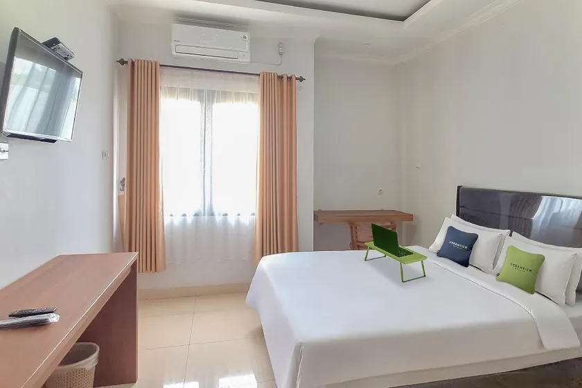 Urbanview Syariah Wisma Annisa Palangkaraya by RedDoorz - Image 1