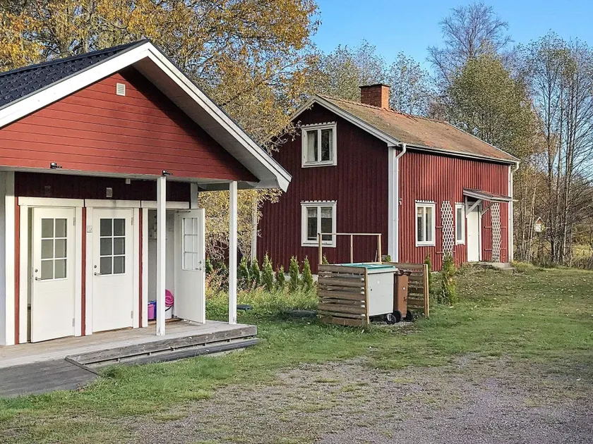 5 person holiday home in Stavsjö - Image 1