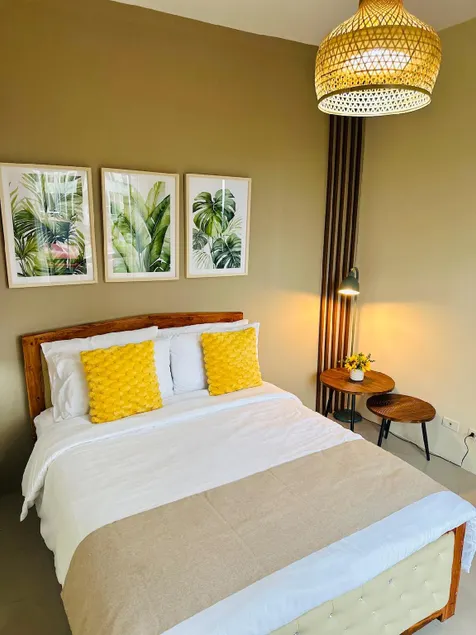 Cozy Camaya Coast Beach Villa + Roofdeck + FUN - Image 1