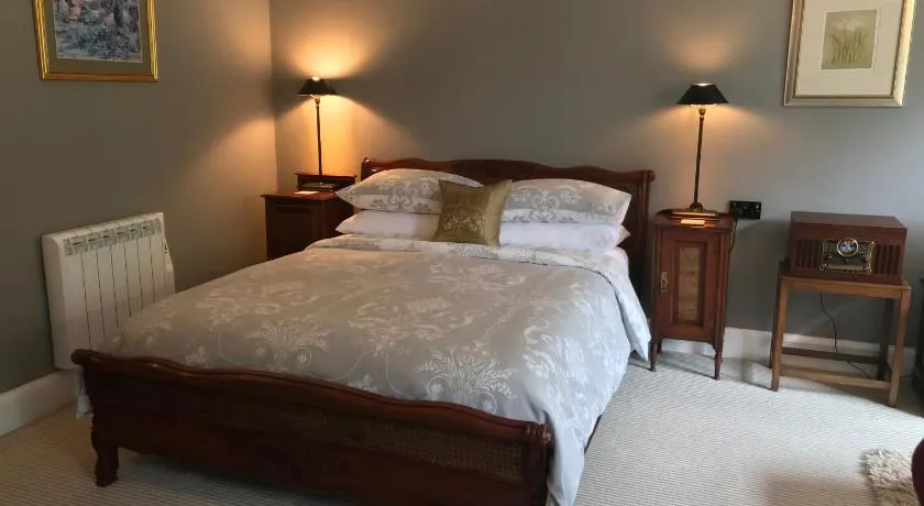 The Cheese Room, self-contained cosy retreat in the Quantock Hills - Image 1