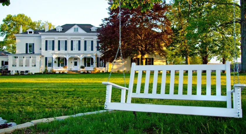 Riverside Inn Bed and Breakfast, Wedding Venue & Events - Image 1