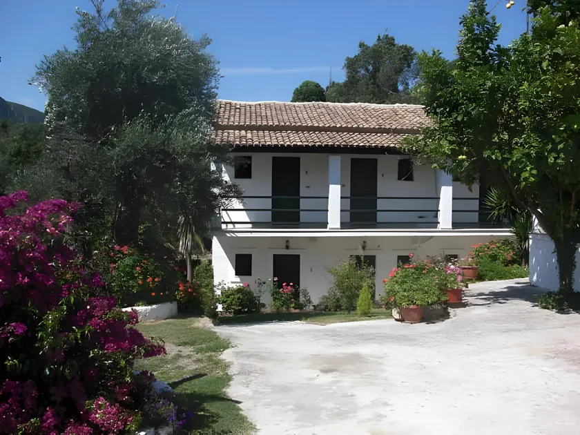 Kahlua - Image 1