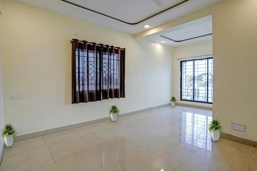 Hotel O Trance - Image 1