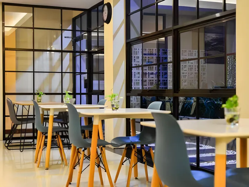 Art 2Stay Hotel Semarang - Image 1