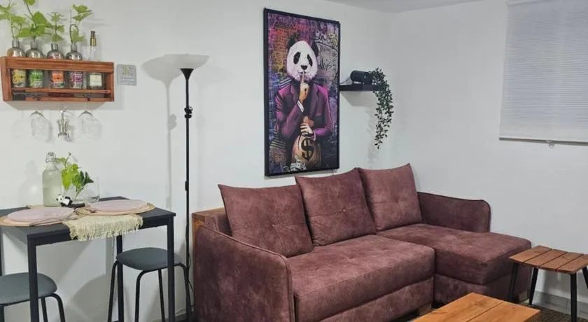 Panda house by the sea - Image 1
