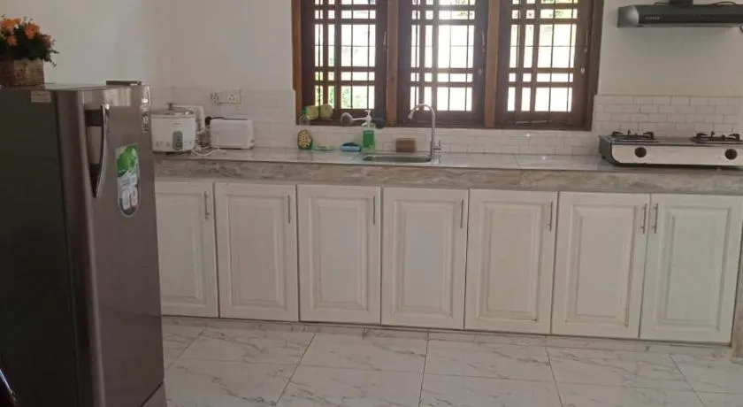 2-bedroom detached holiday home - Image 1