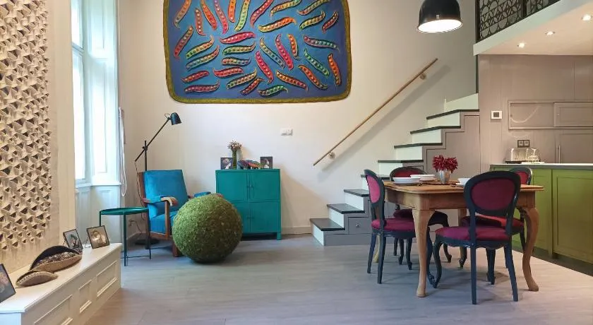 Art & Craft Apartment - Image 1
