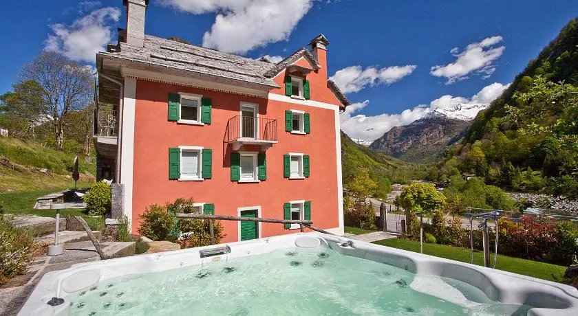 MyVerzasca Resort Casa Rossa - Image 1