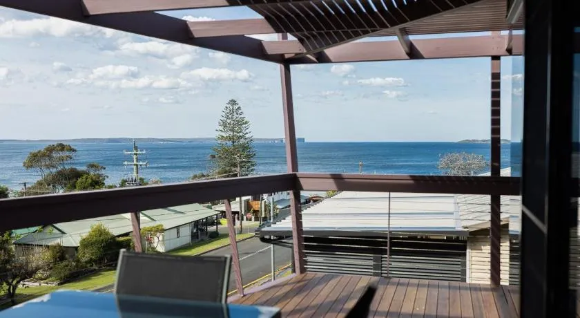 The Lookout at Hyams Beach - Image 1
