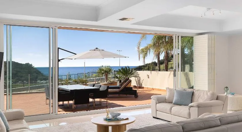 Sea Soul By Coast Hosting - Image 1