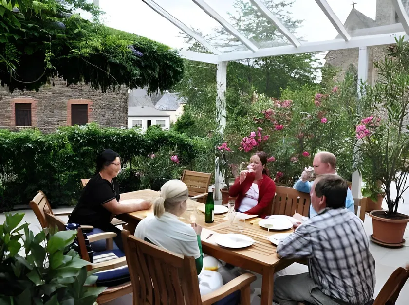Weingut & Gästehaus Stephan Kohl - Image 1