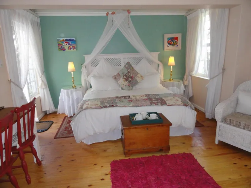 Eastbury Cottage - Image 1