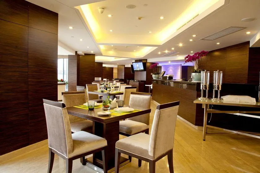 Newyantai Hotel Hainan - Image 1