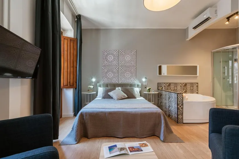 Stampace Apartments - Image 1