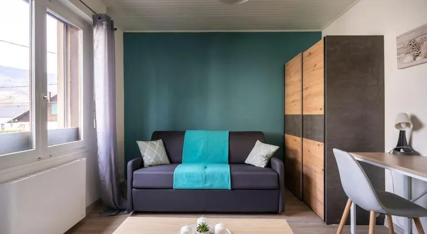 studio cosy proche du centre + parking gratuit - Image 1