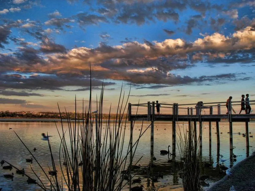 Joondalup City Hotel - Image 1