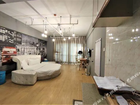 British E Style Hotel (Kun Ming Yue Wan) - Image 1