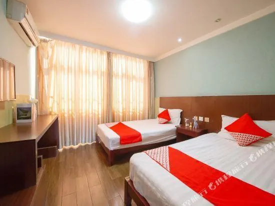 Zhanbei Express Hotel (Datong Railway Station) - Image 1
