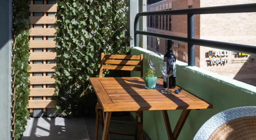 Lovely Nest - Goeppingen City, Kitchen, Parking, Up to 4 People - Image 1