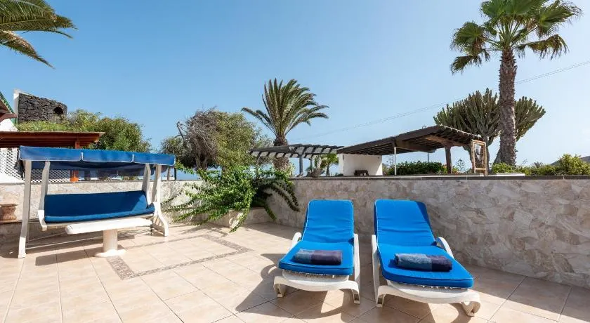 Villa Sol mit drei Schlafzimmer im -FKK Dorf Charco del Palo, Lanzarote - Image 1