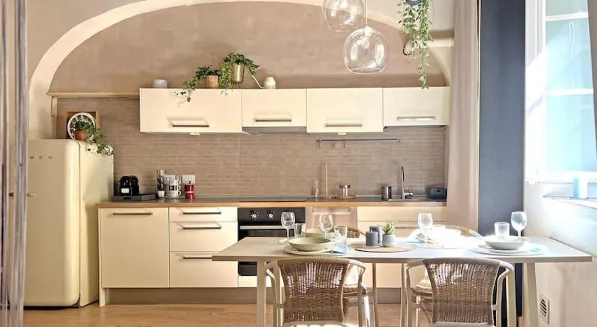 Suite 9, Parma Centro - Image 1