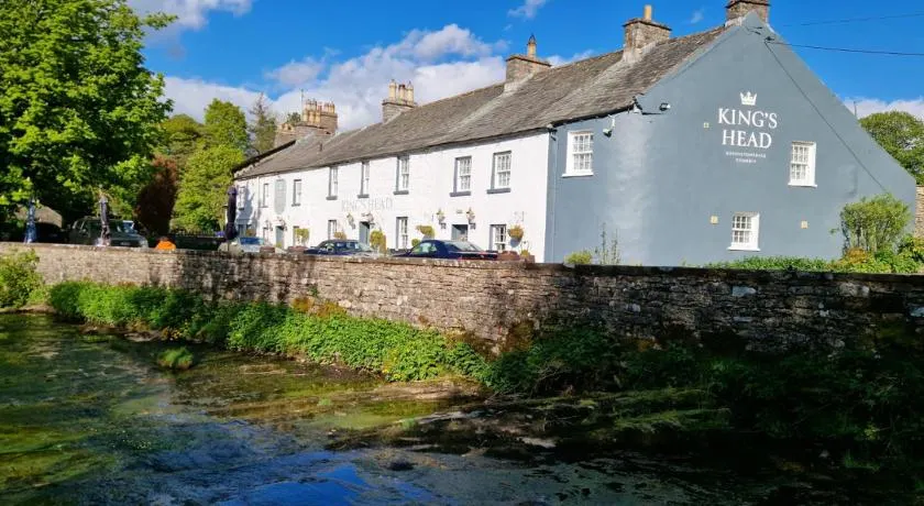 Kings Head - Riverside, Ravenstonedale - Image 1