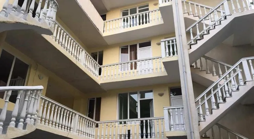 Hotel Nino Ureki - Image 1