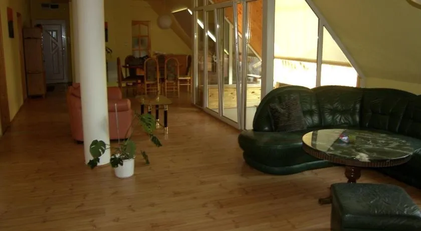 Hunyadi Apartment - Image 1