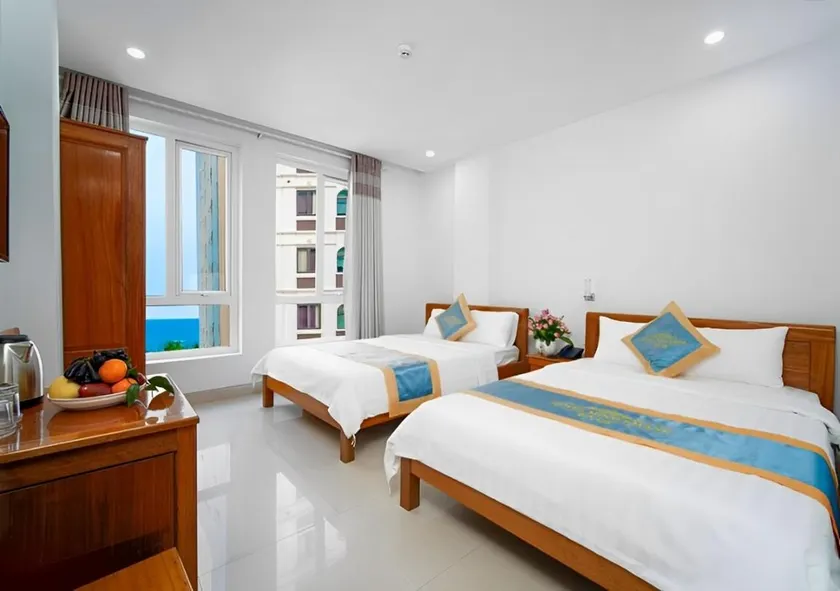 Mặt Trời Tím Hotel - Image 1